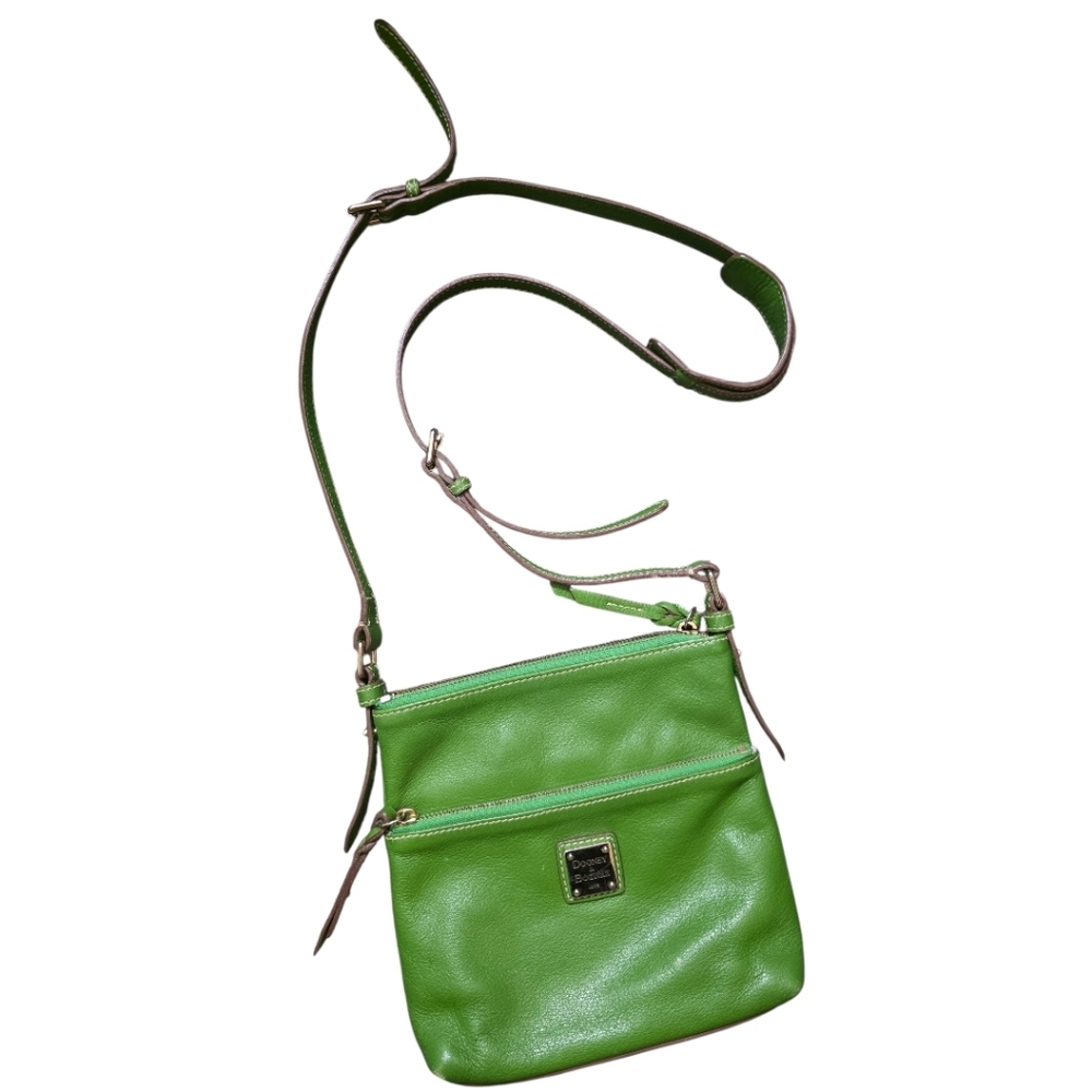 Dooney And Bourke Green Leather Crossbody Excellent Condition